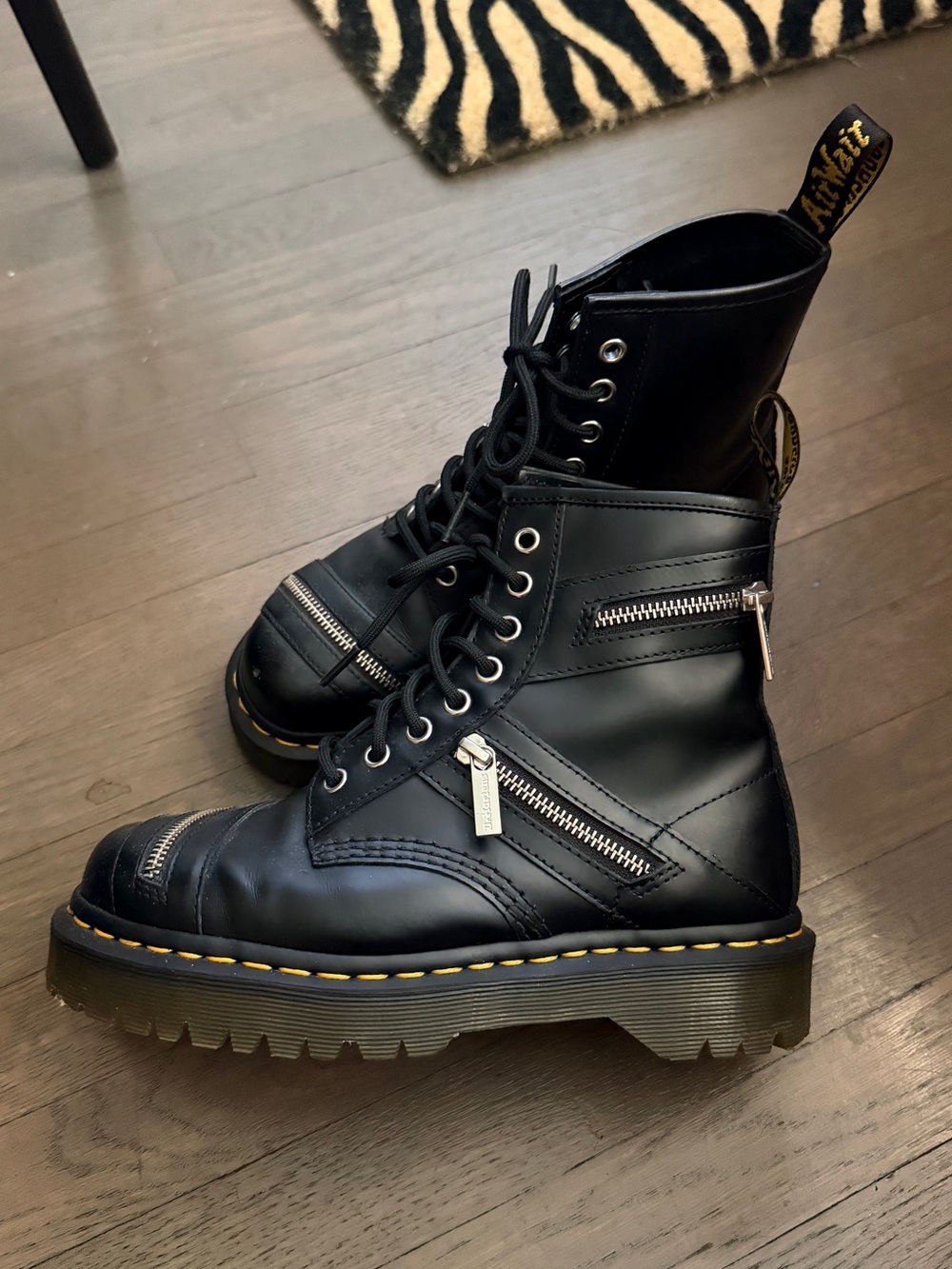 Dr. Martens 1460 Bex Zipper boots M6/W7